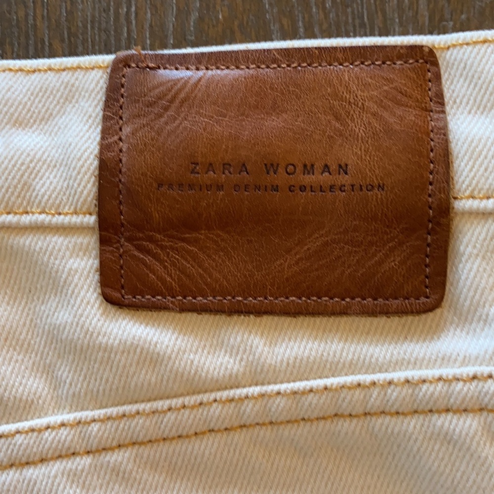 REPOSH* Vintage Zara Jeans - High waist Slender Fit/Flare 36
